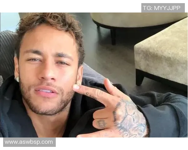 现役十大最帅足球球星颜值排名引领潮流时尚风采