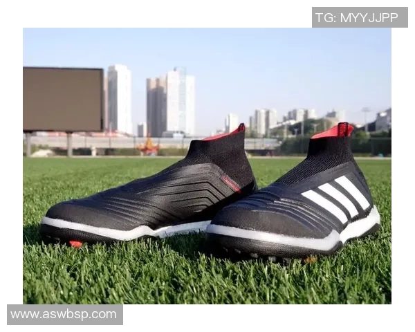 沃特足球鞋曾为哪些顶级球星加持探秘与回顾 沃特足球鞋曾为哪些顶级球星加持探秘与回顾